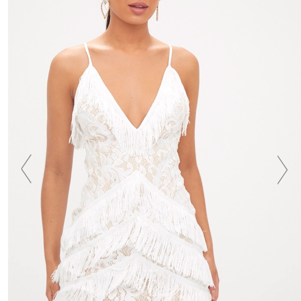 WHITE STRAPPY LACE TASSEL DETAIL BODYCON DRESS - Picture 2 of 3